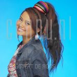 23-04-2004 Linda Wagenmakers at studio in Amsterdam, on behalf of musical Love me just a little bit more.

[keywords]Posed, Half Length, Eyecontact, Smiling[/keywords]